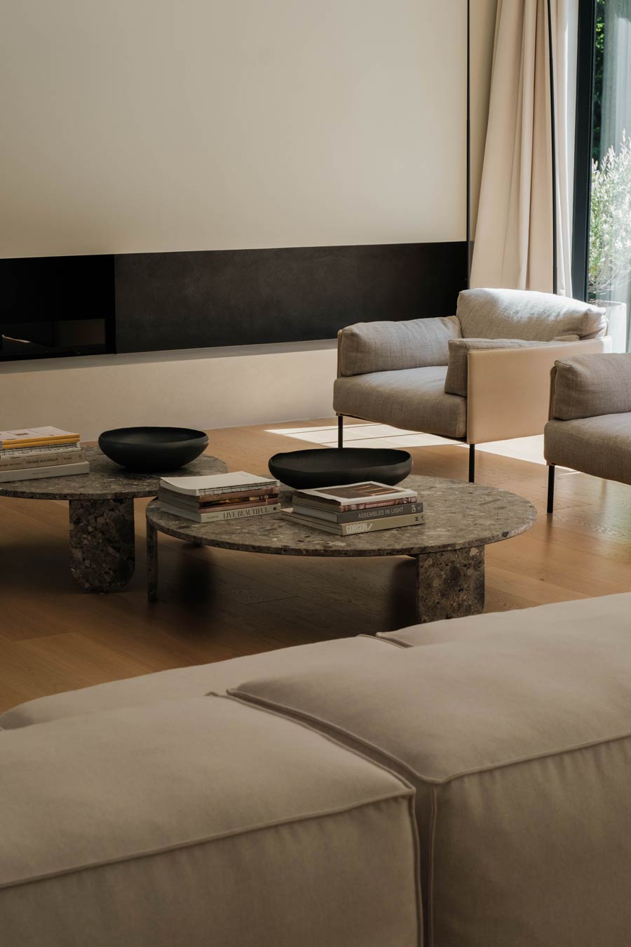 minimal living room interior design with modern linear fireplace