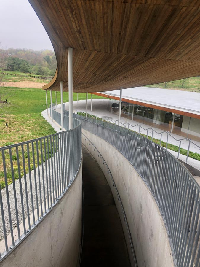 UP STUDIO architects visits Grace Farms : Curved Concrete Stairwell