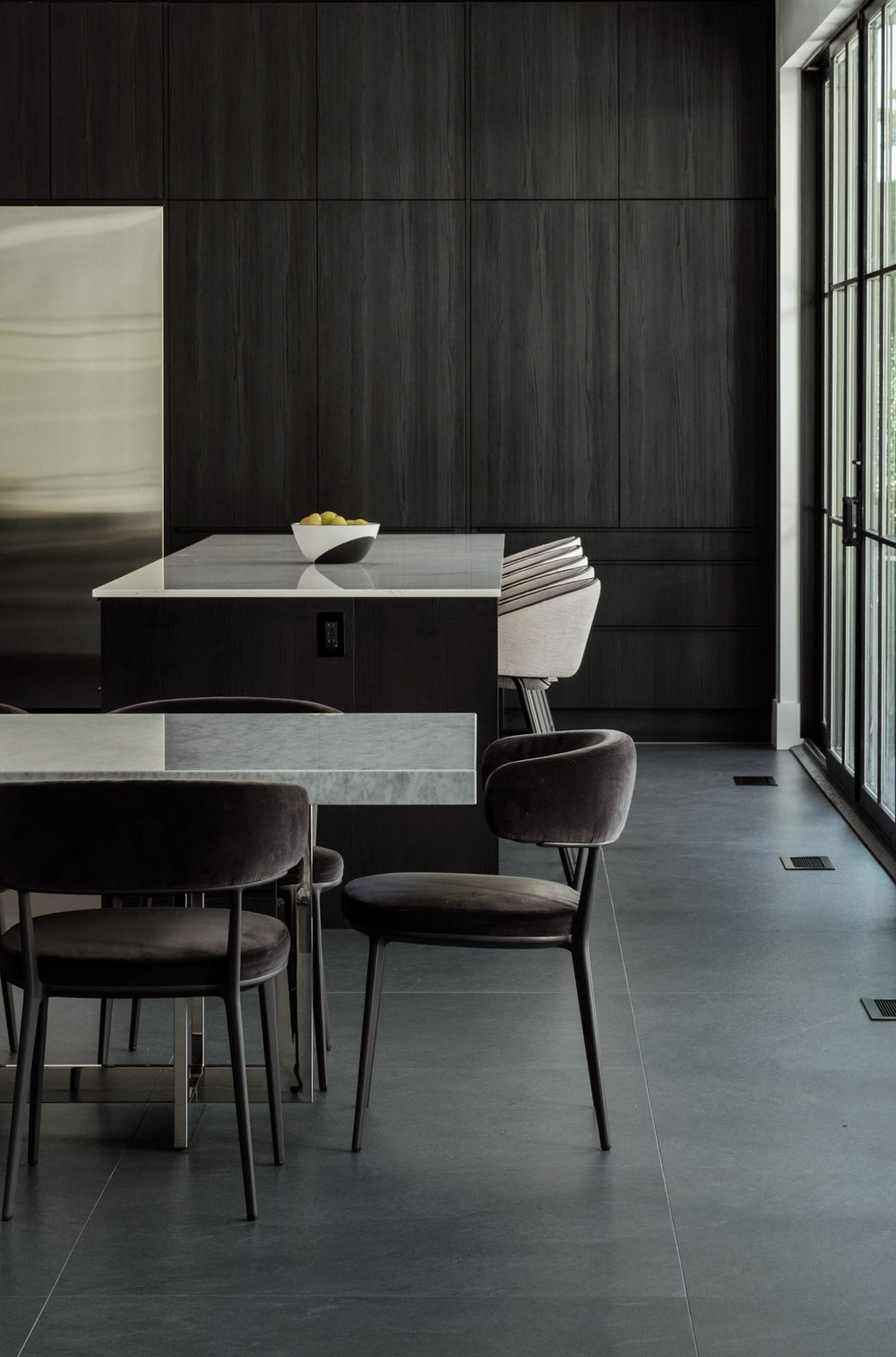 dark minimal kitchen and dining room interior design seating