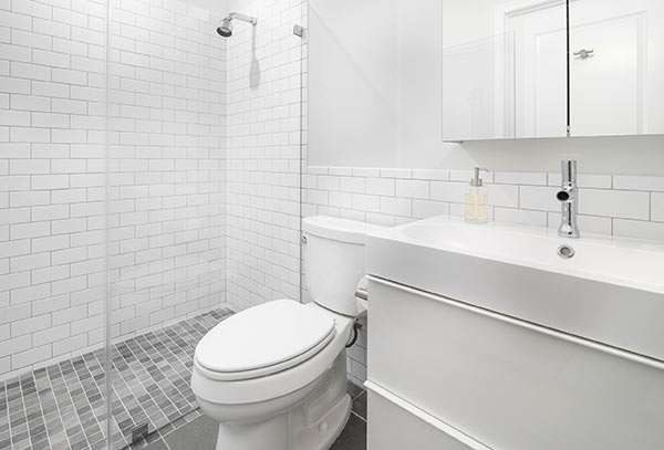 roslyn ny lumber road residential apartment bathrooms