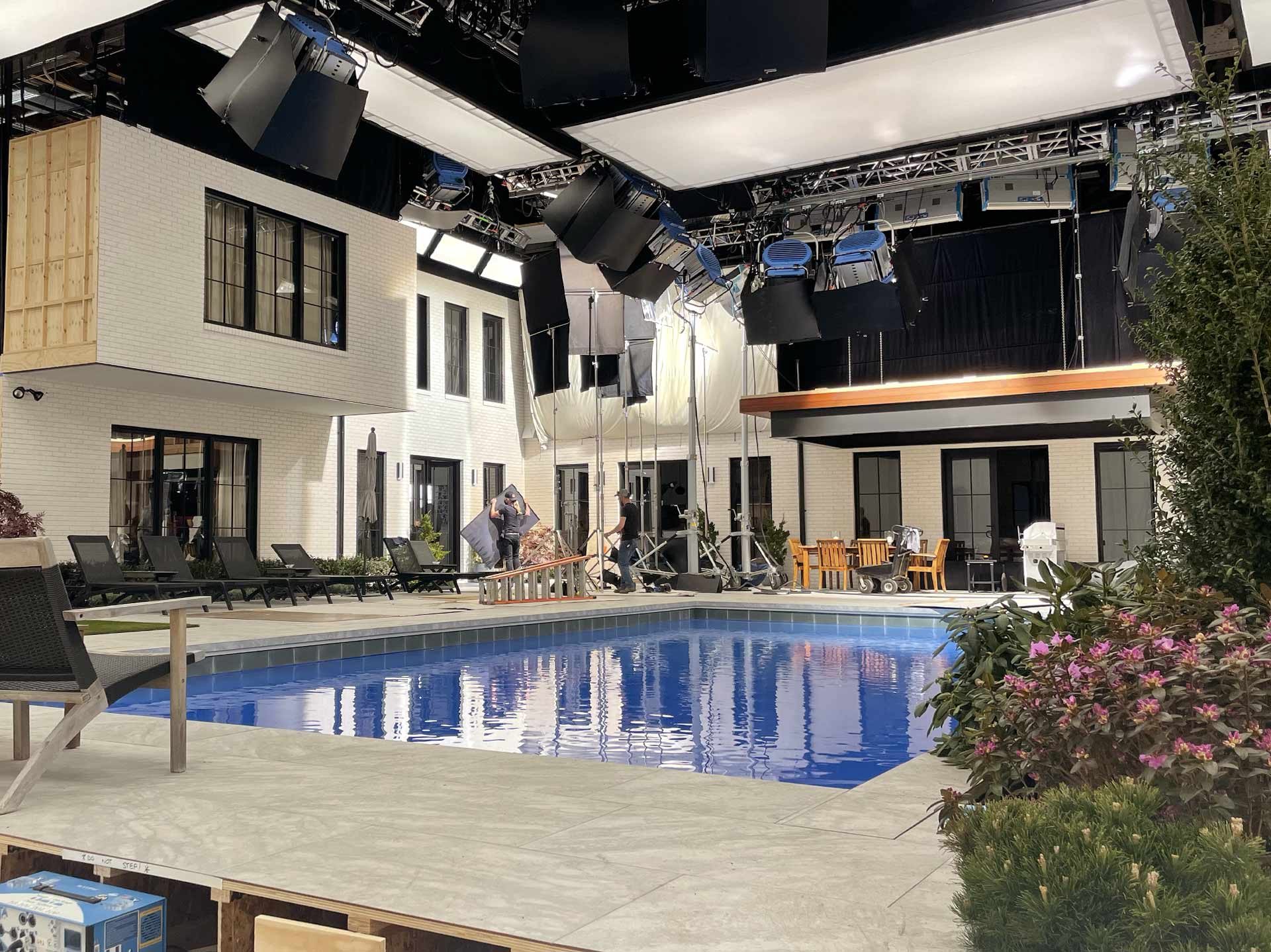 The Up Studio Architecture & Interiors designed the home from Leave the World Behind set